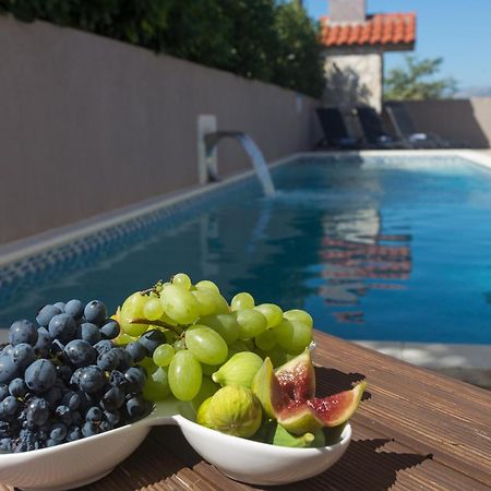 Life - New And Luxury Holiday House Kaštela Zewnętrze zdjęcie