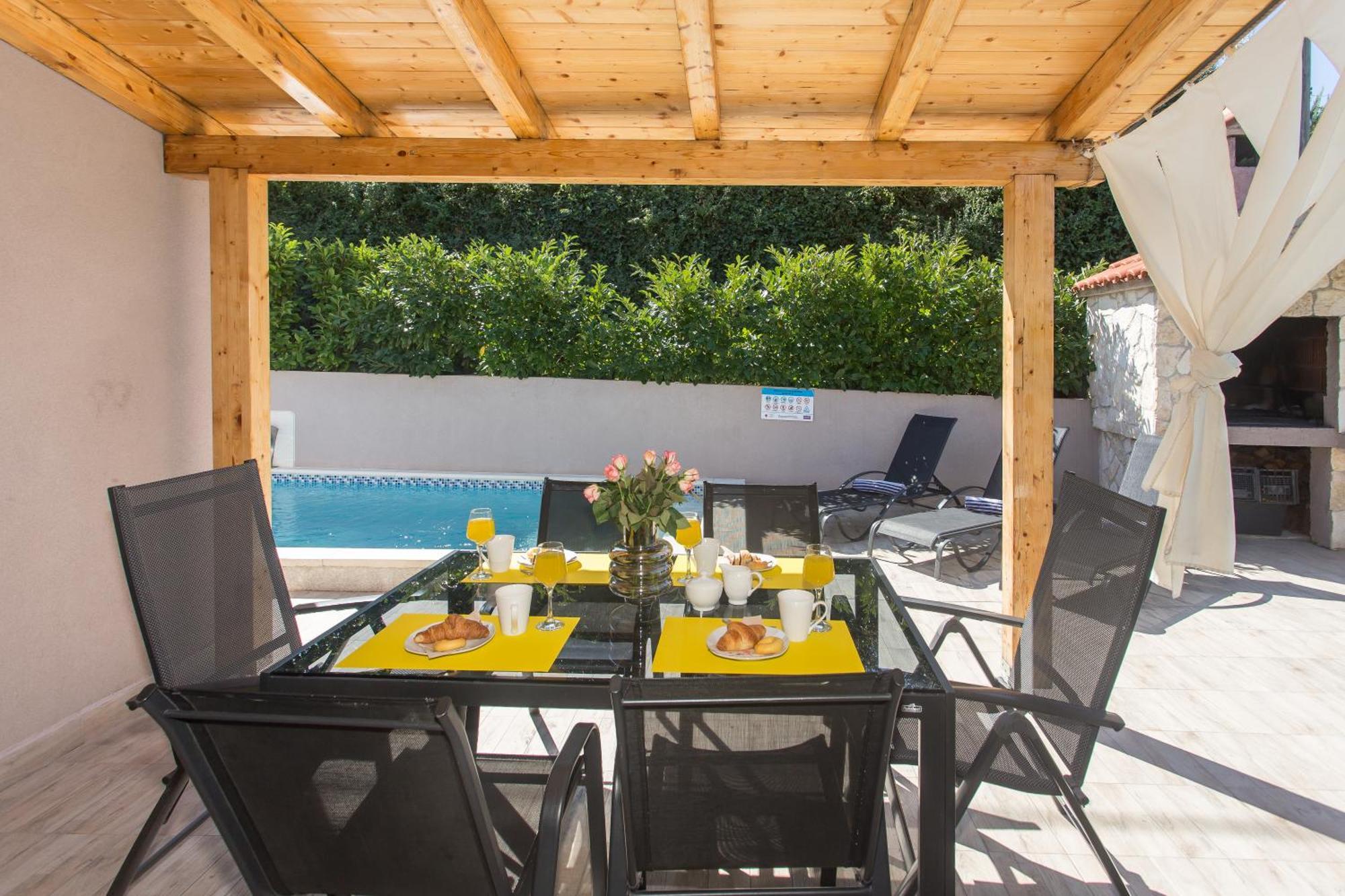 Life - New And Luxury Holiday House Kaštela Zewnętrze zdjęcie
