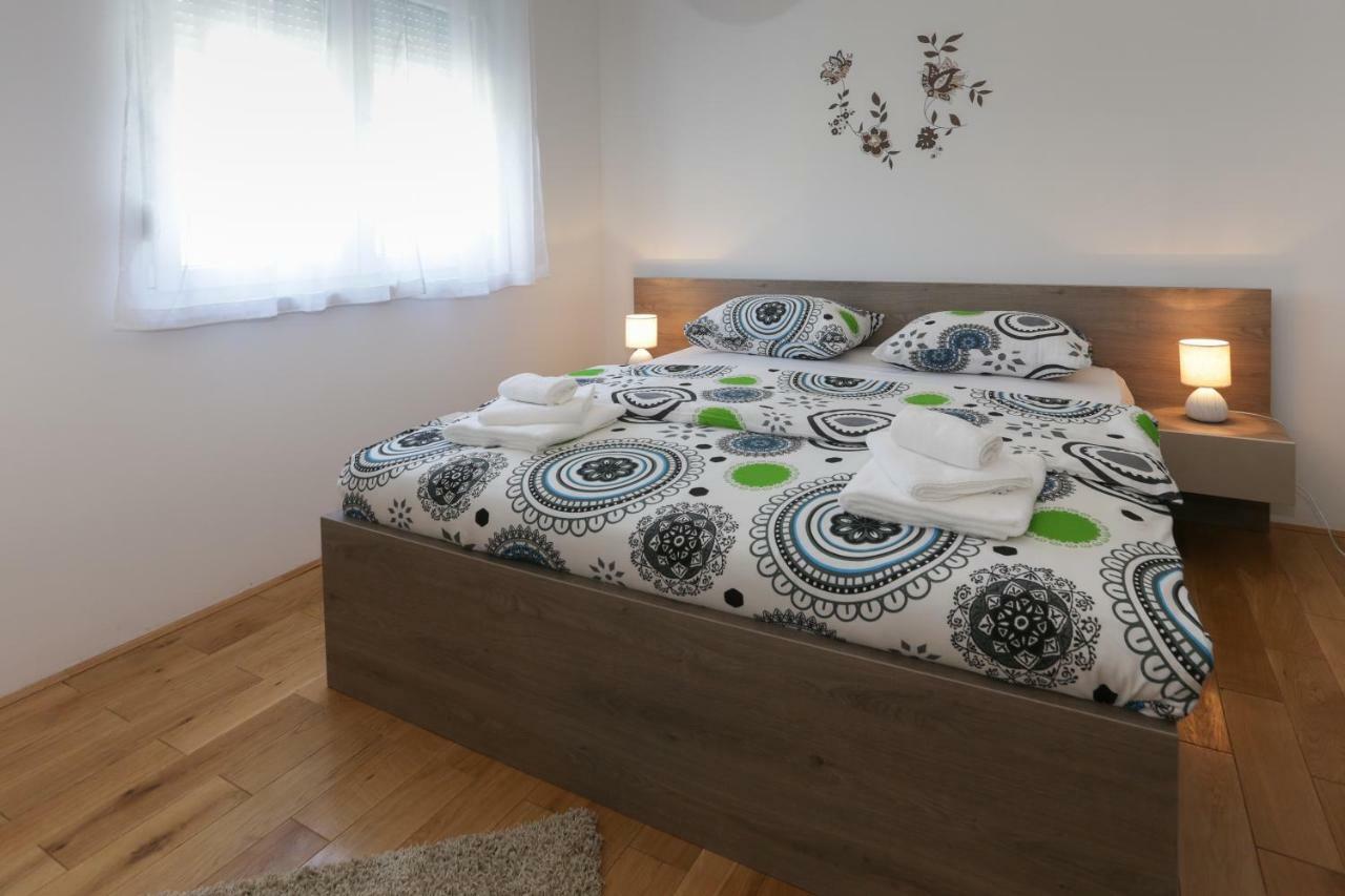 Life - New And Luxury Holiday House Kaštela Zewnętrze zdjęcie
