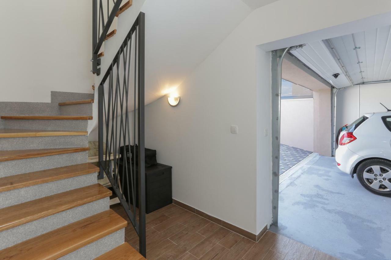 Life - New And Luxury Holiday House Kaštela Zewnętrze zdjęcie